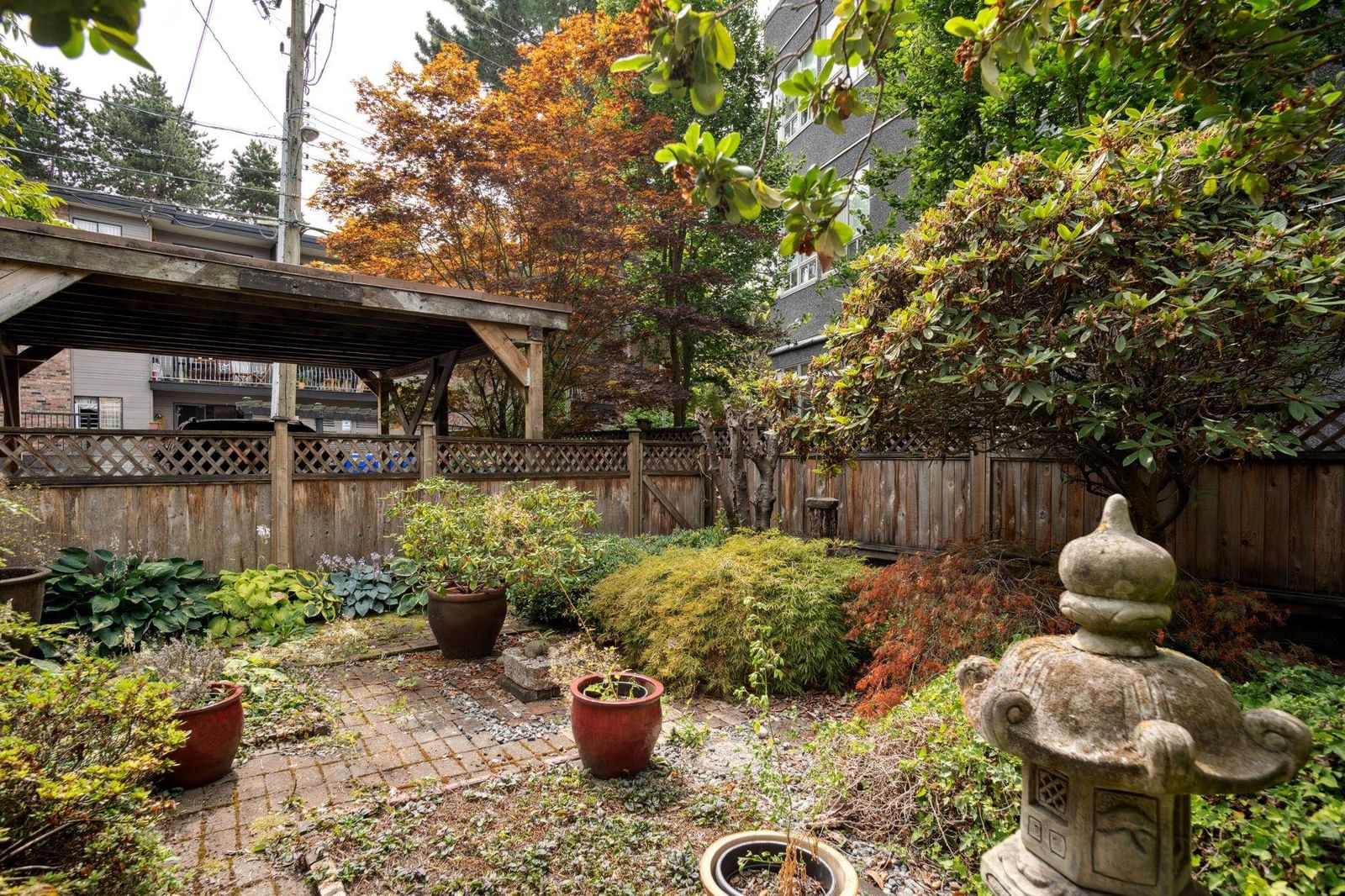 Listing Image 16