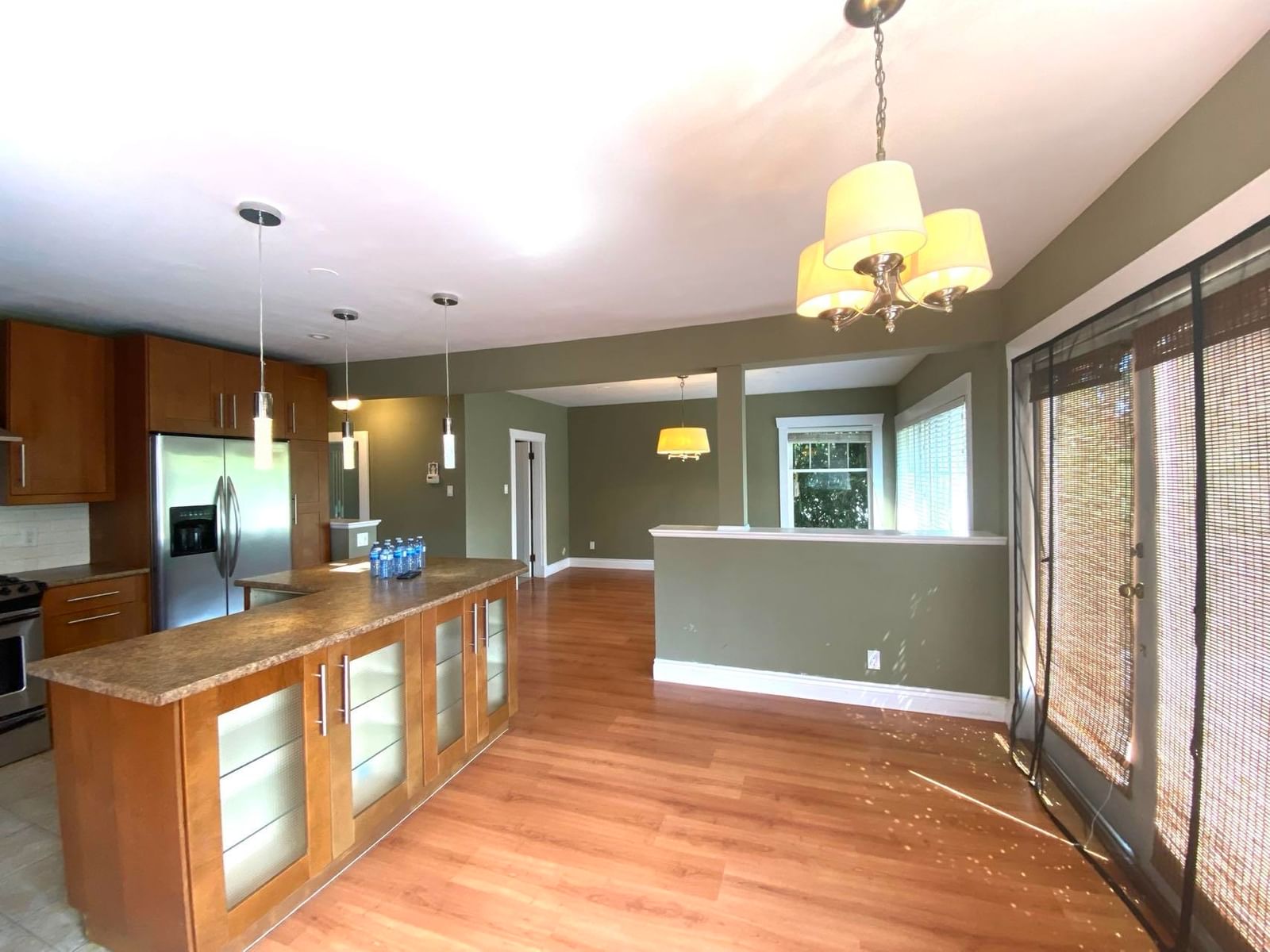 Listing Image 16