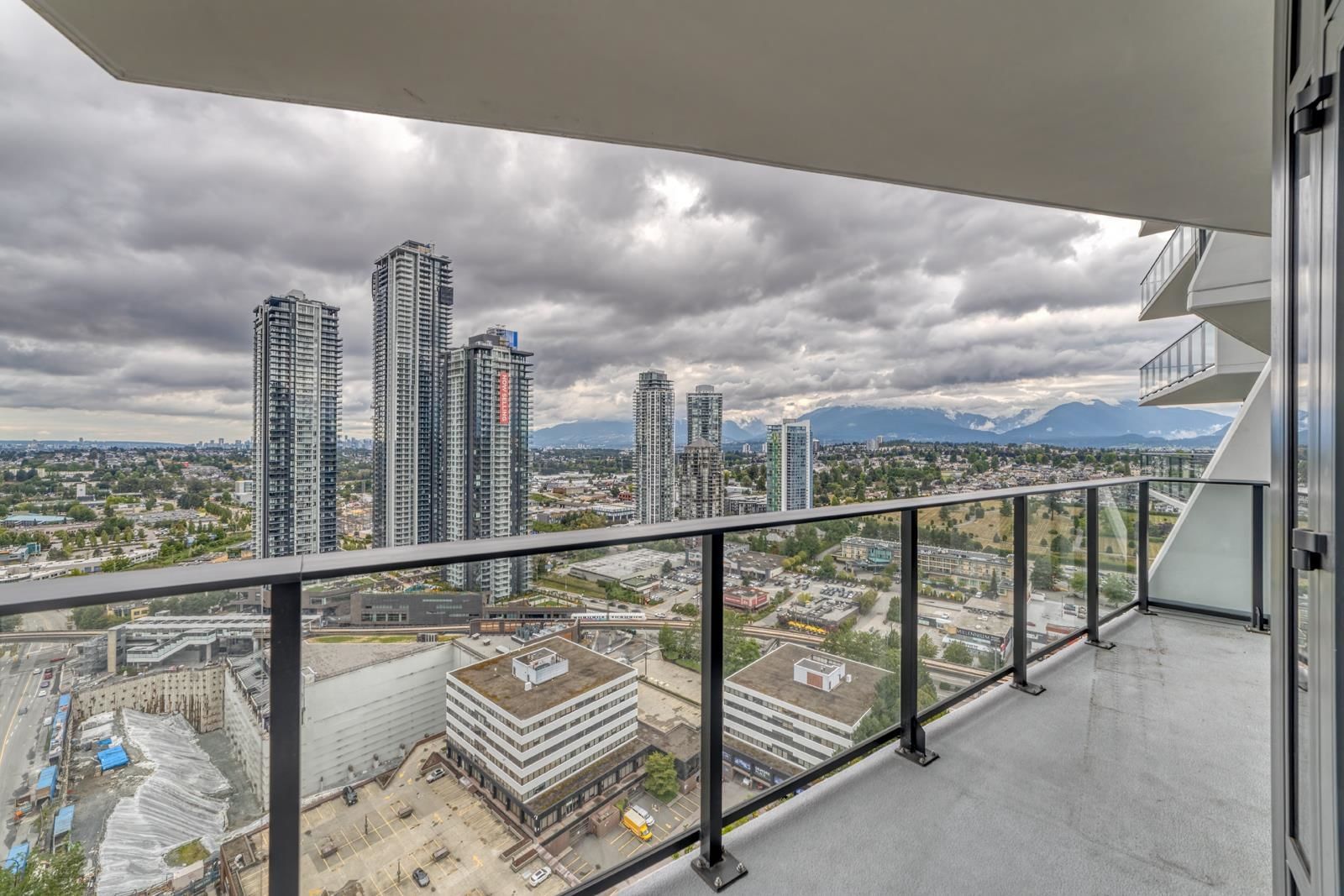 Listing Image 16