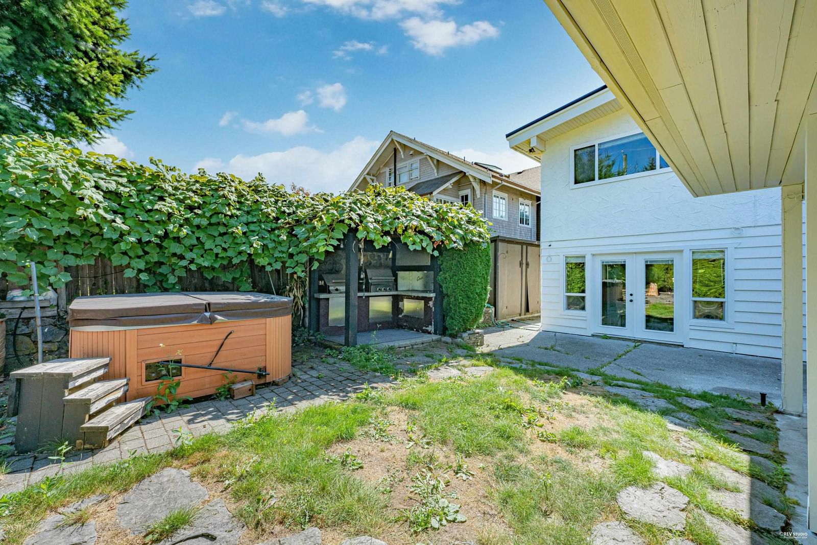 Listing Image 33