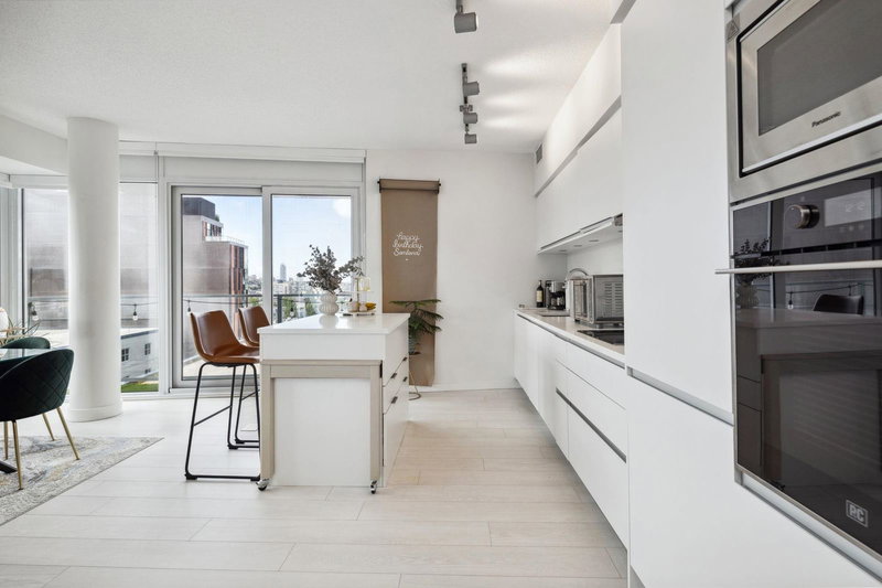 802 - 180 2nd Avenue, Vancouver, V5T 0K4 | Image 2