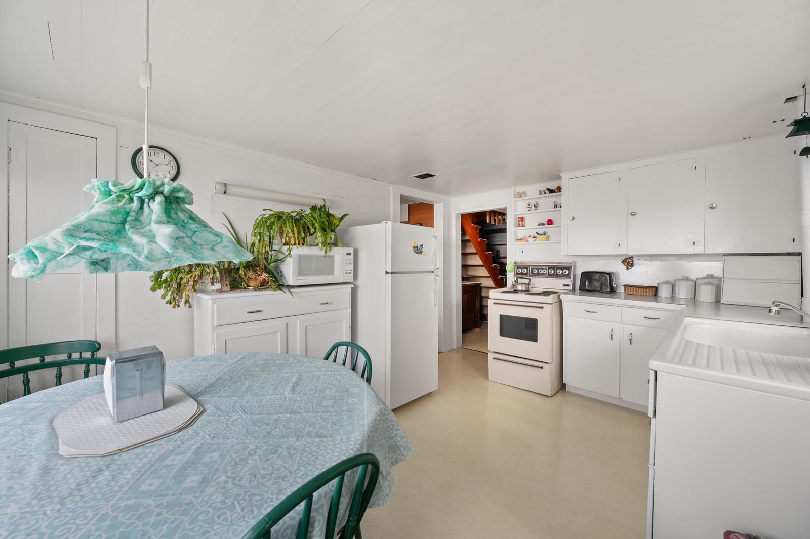Listing Image 18