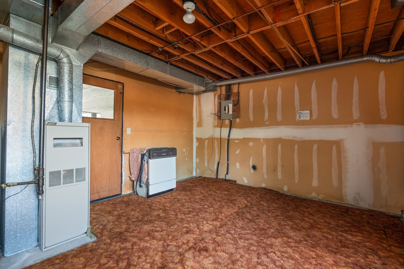 Listing Image 14