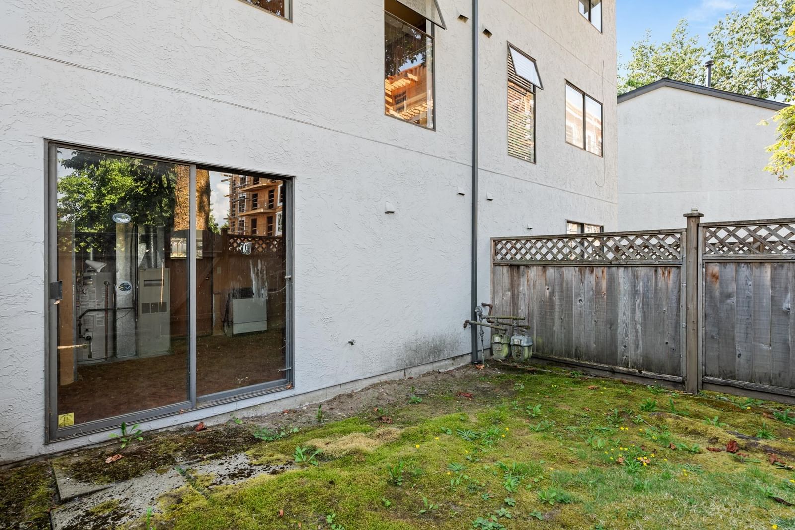 Listing Image 17