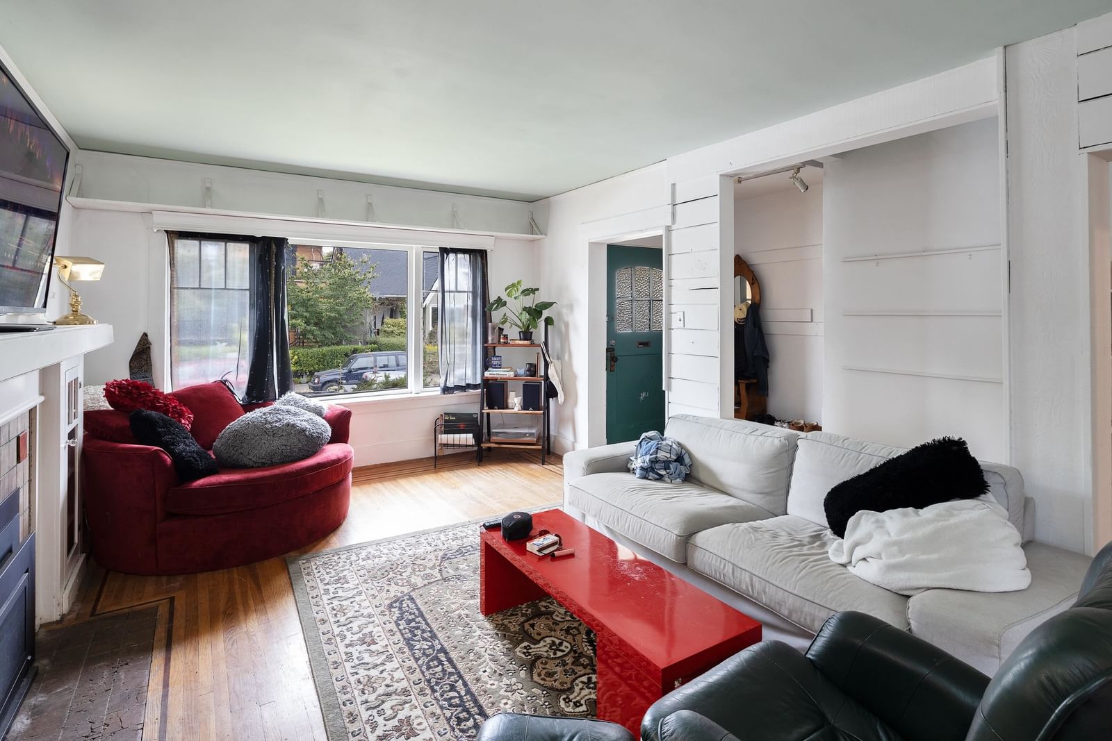 Listing Image 10