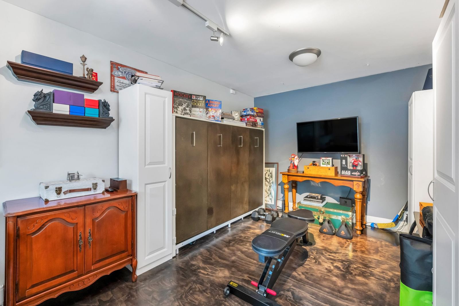 Listing Image 16