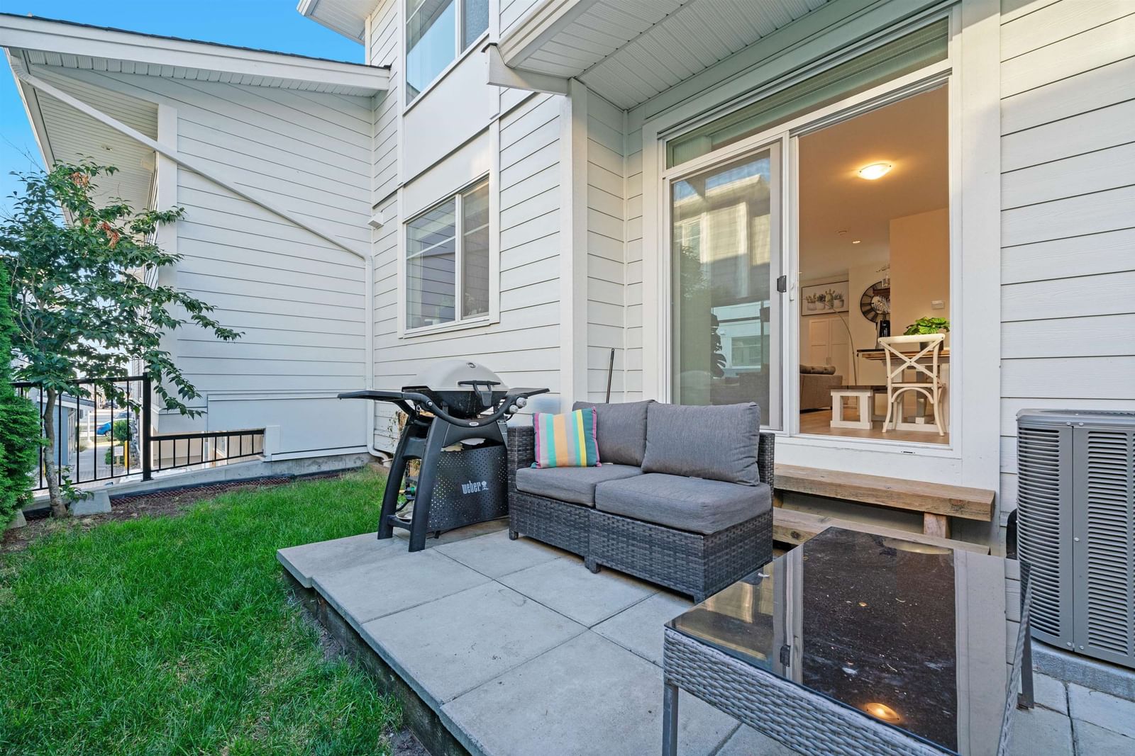 Listing Image 16