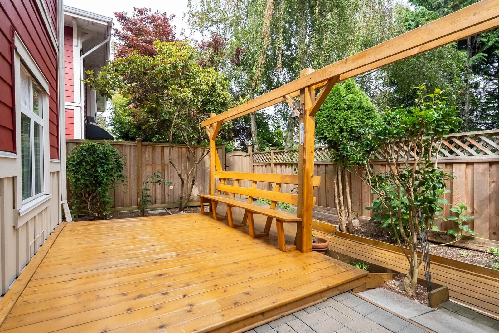 Listing Image 10