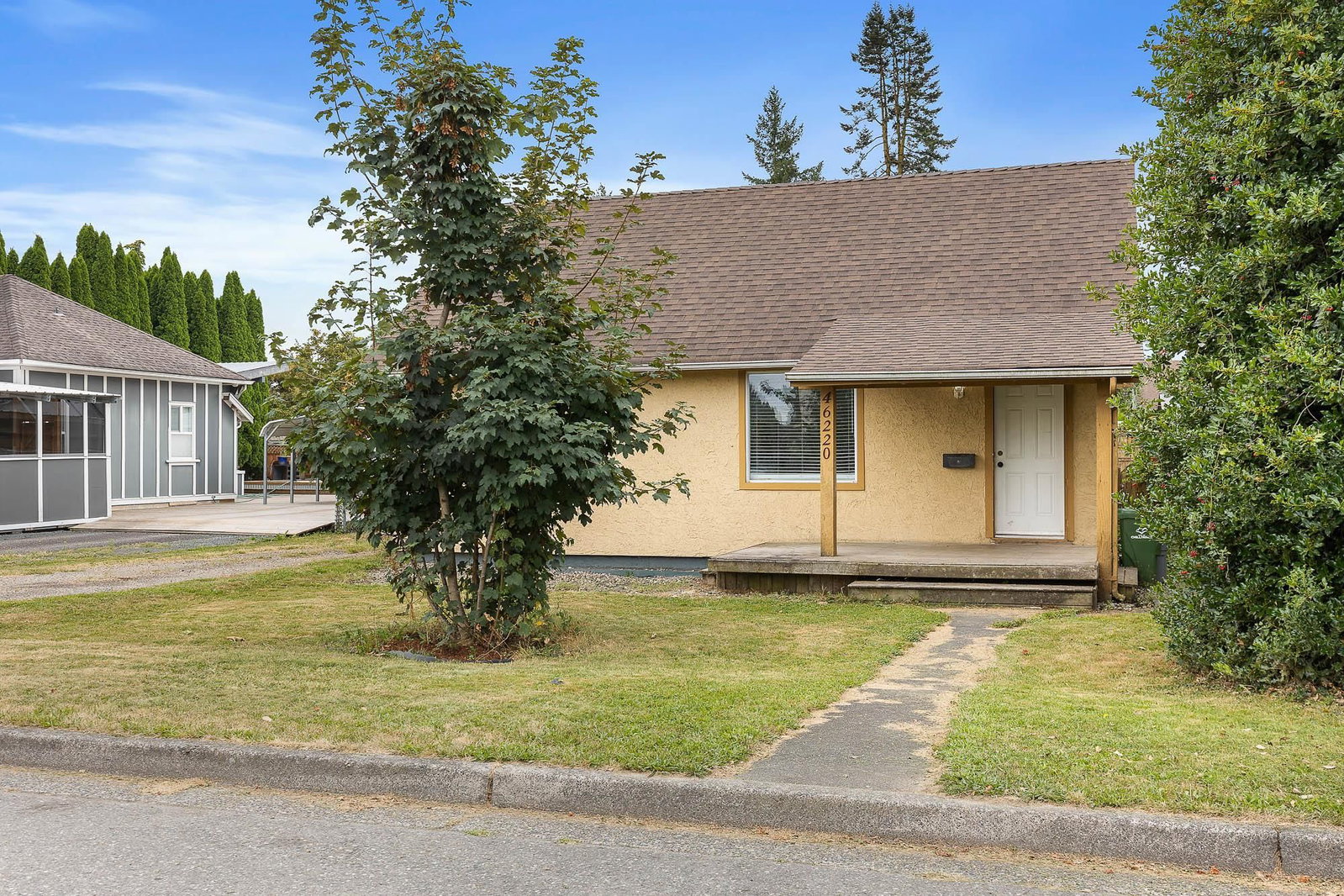 Listing Image 8