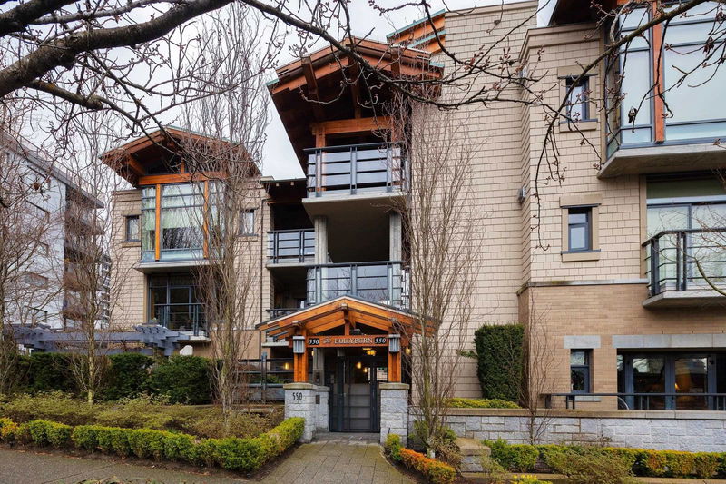 550 17th Street #206, West Vancouver, British Columbia (MLS R2917335)