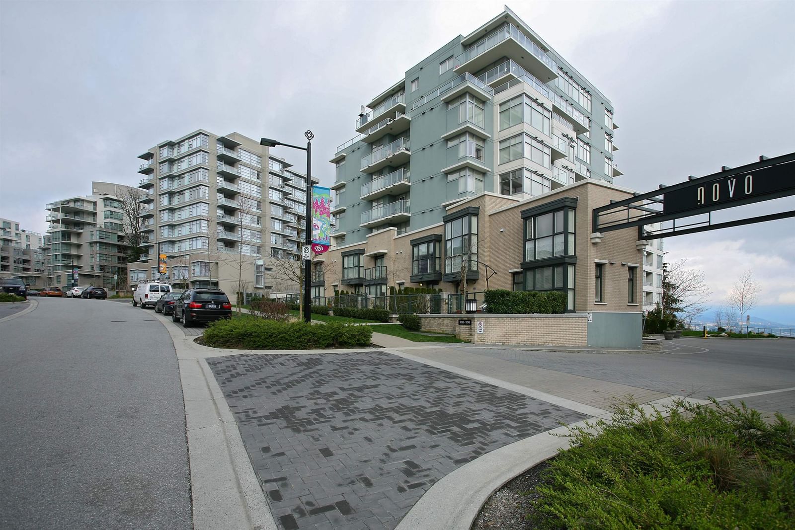 Listing Image 3