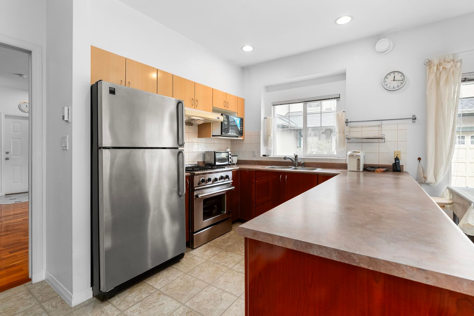 Listing Image 13