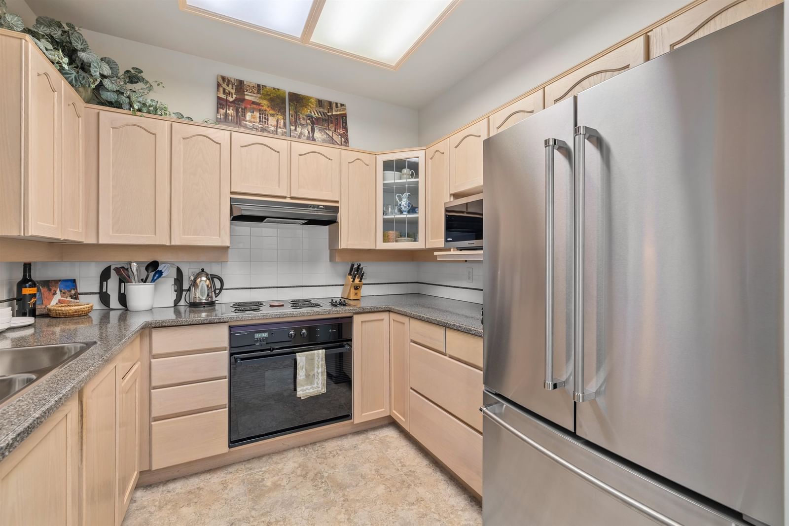Listing Image 13