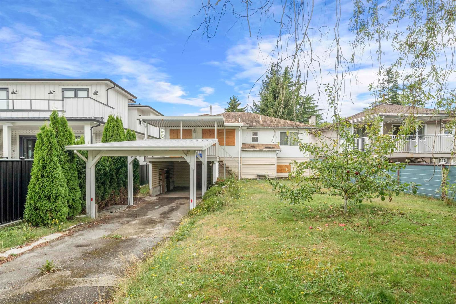 Listing Image 3