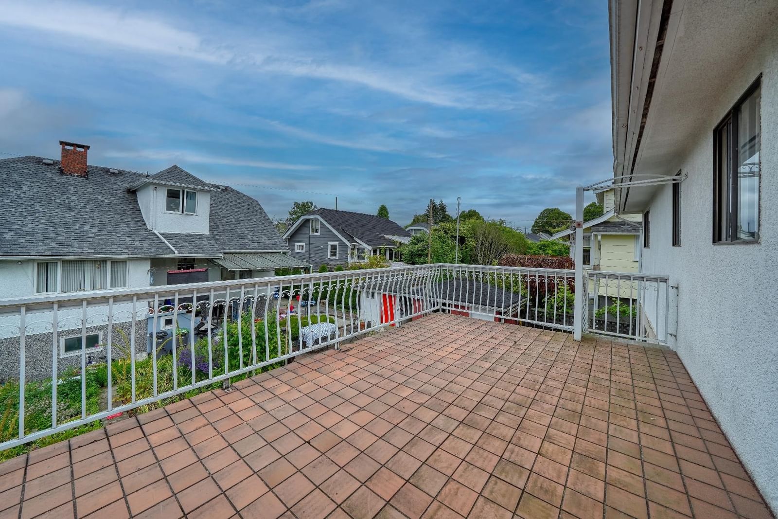 Listing Image 17