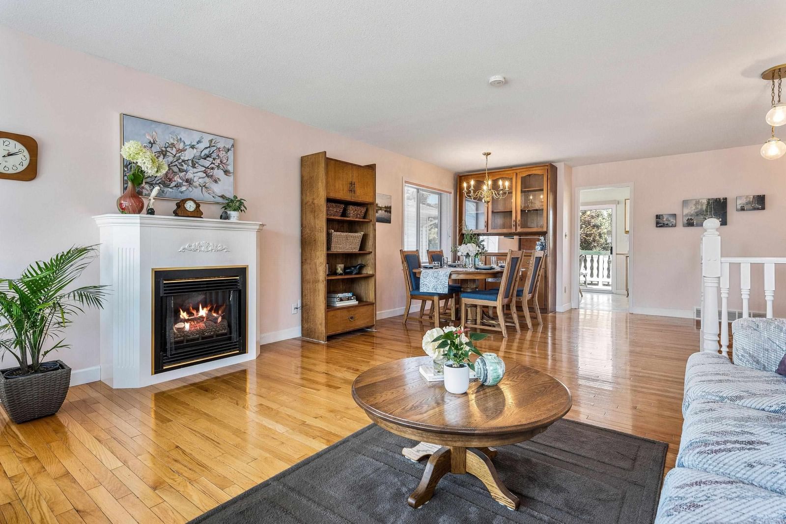 Listing Image 14