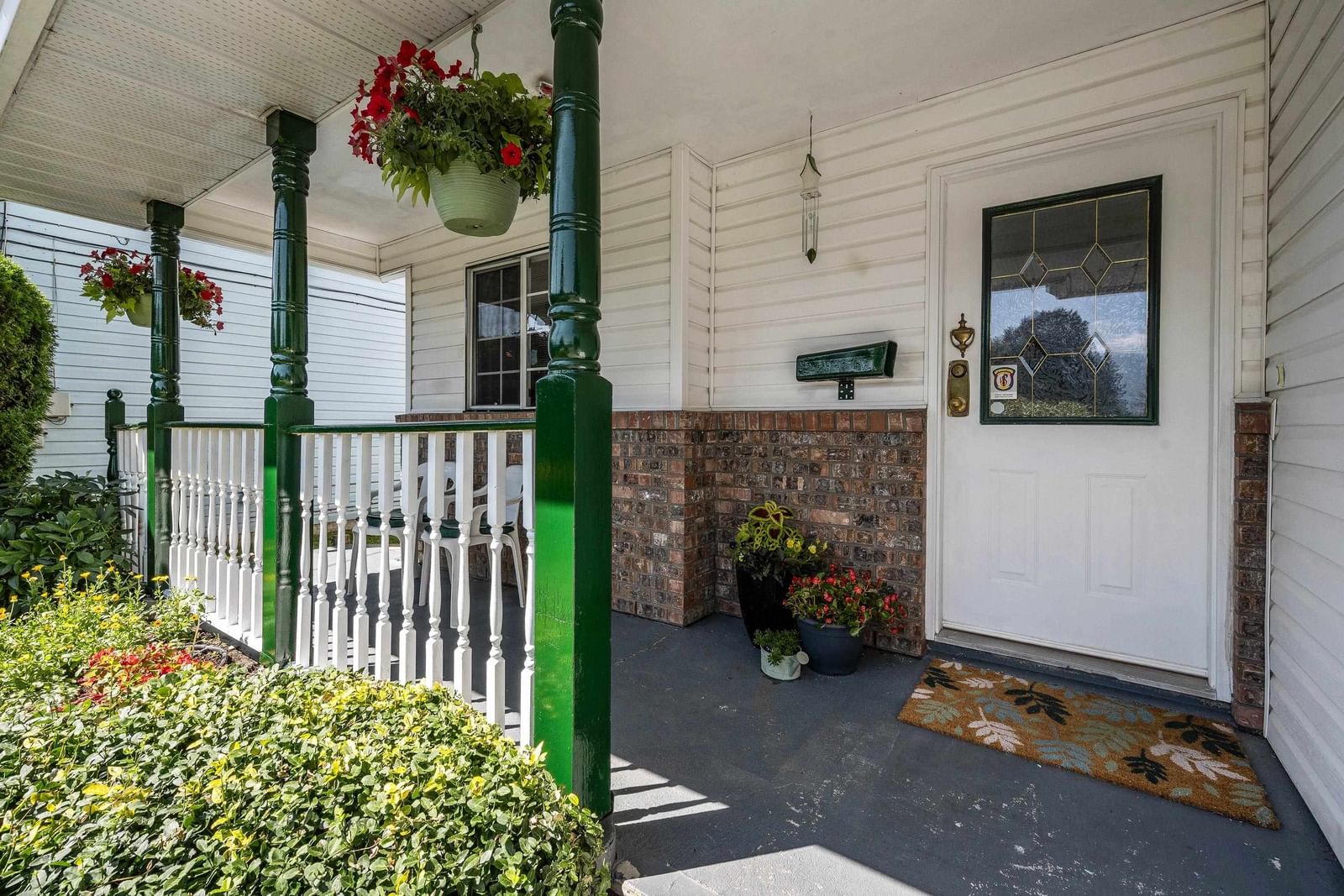 Listing Image 8