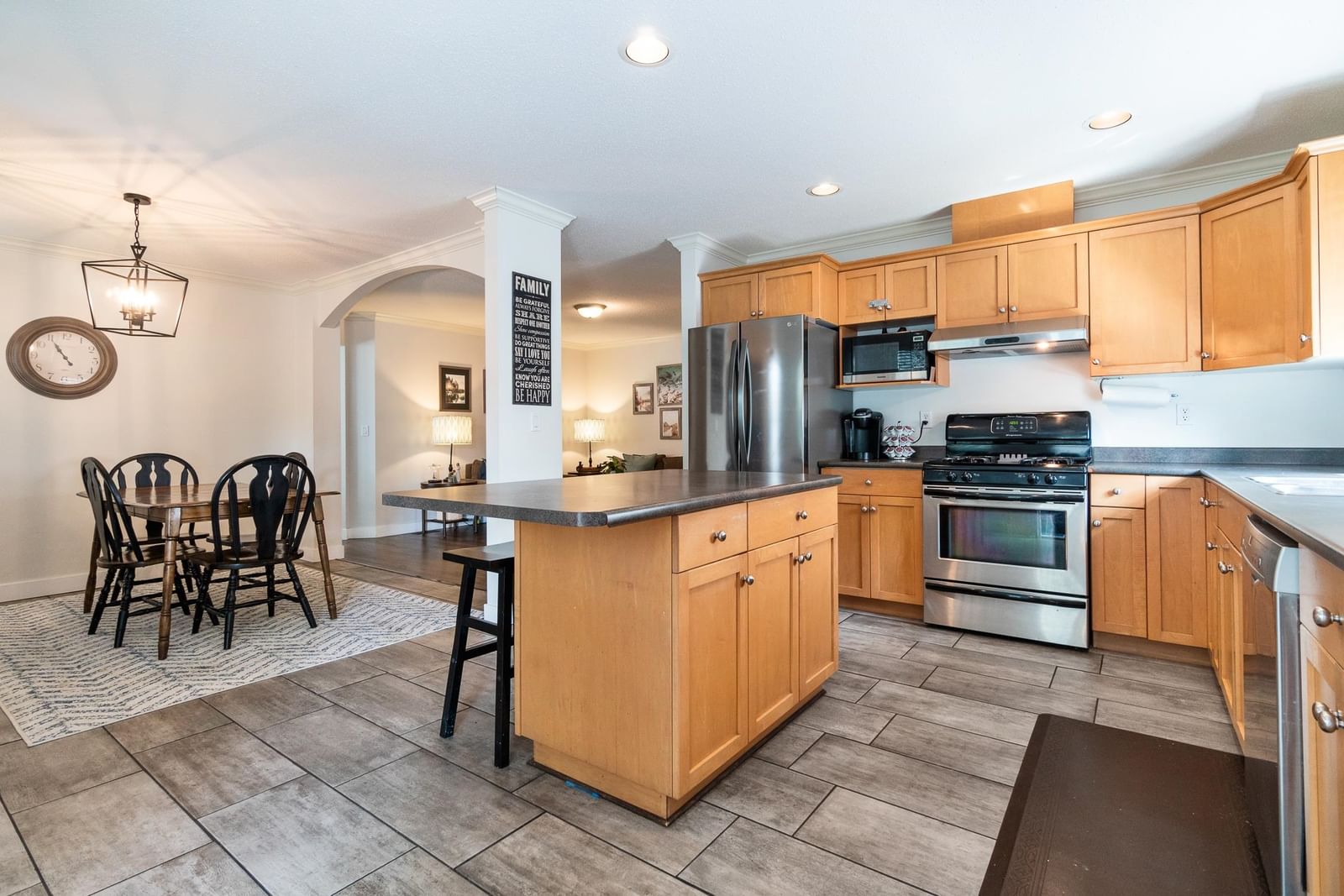 Listing Image 13
