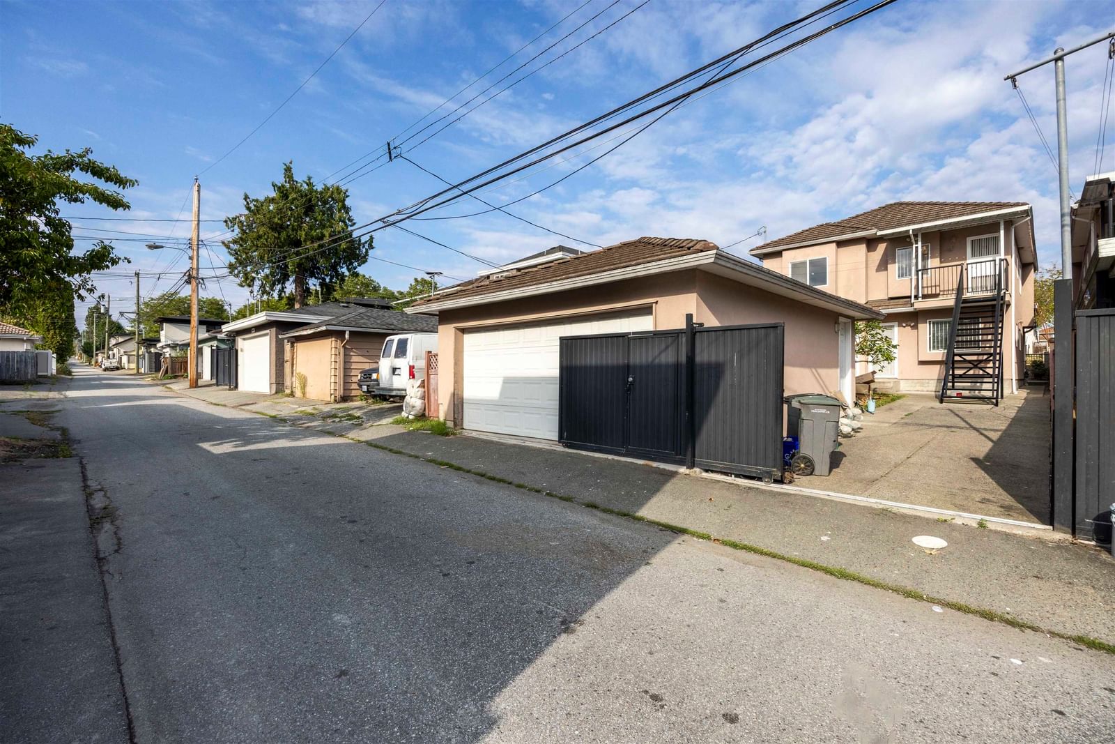 Listing Image 33