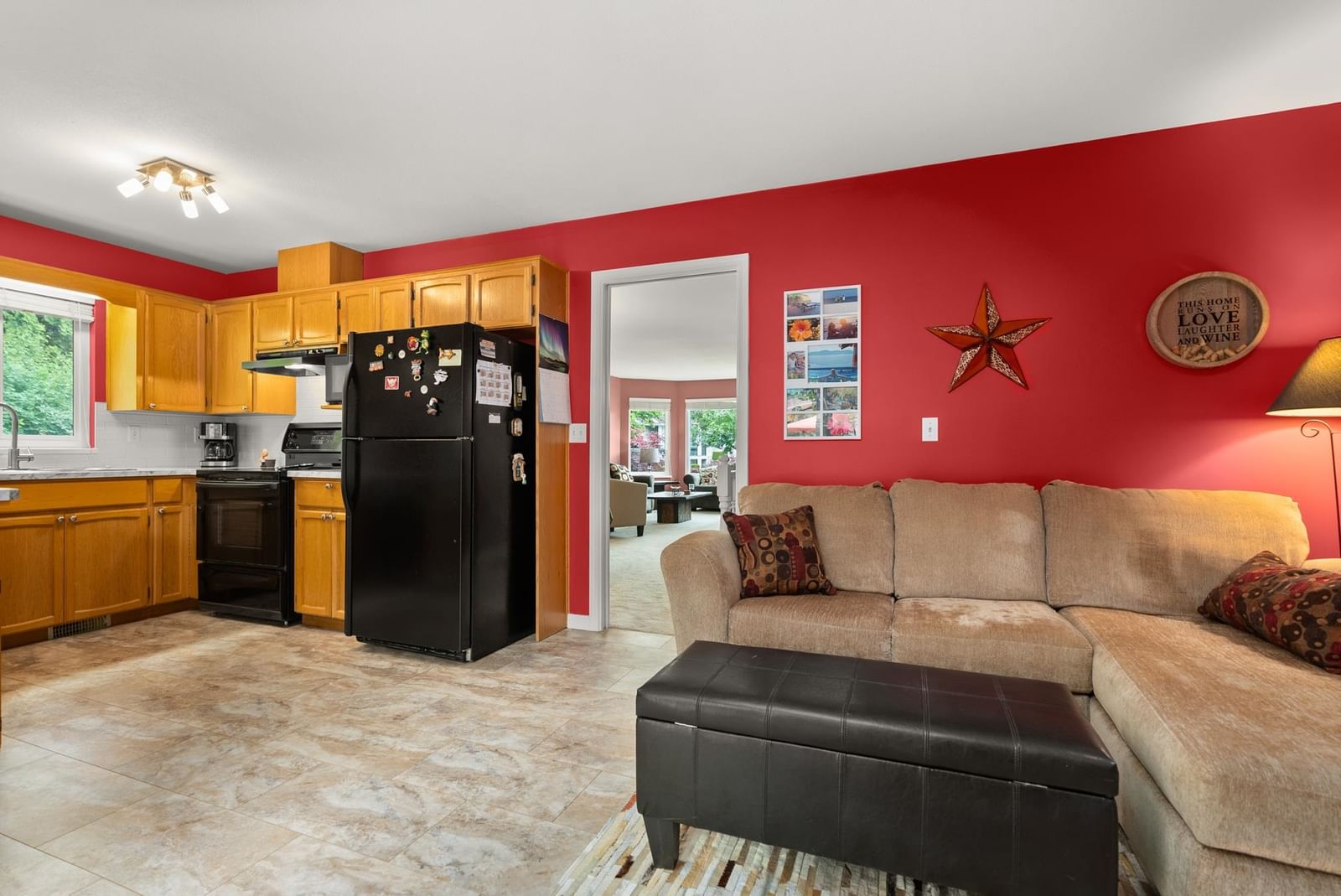 Listing Image 19