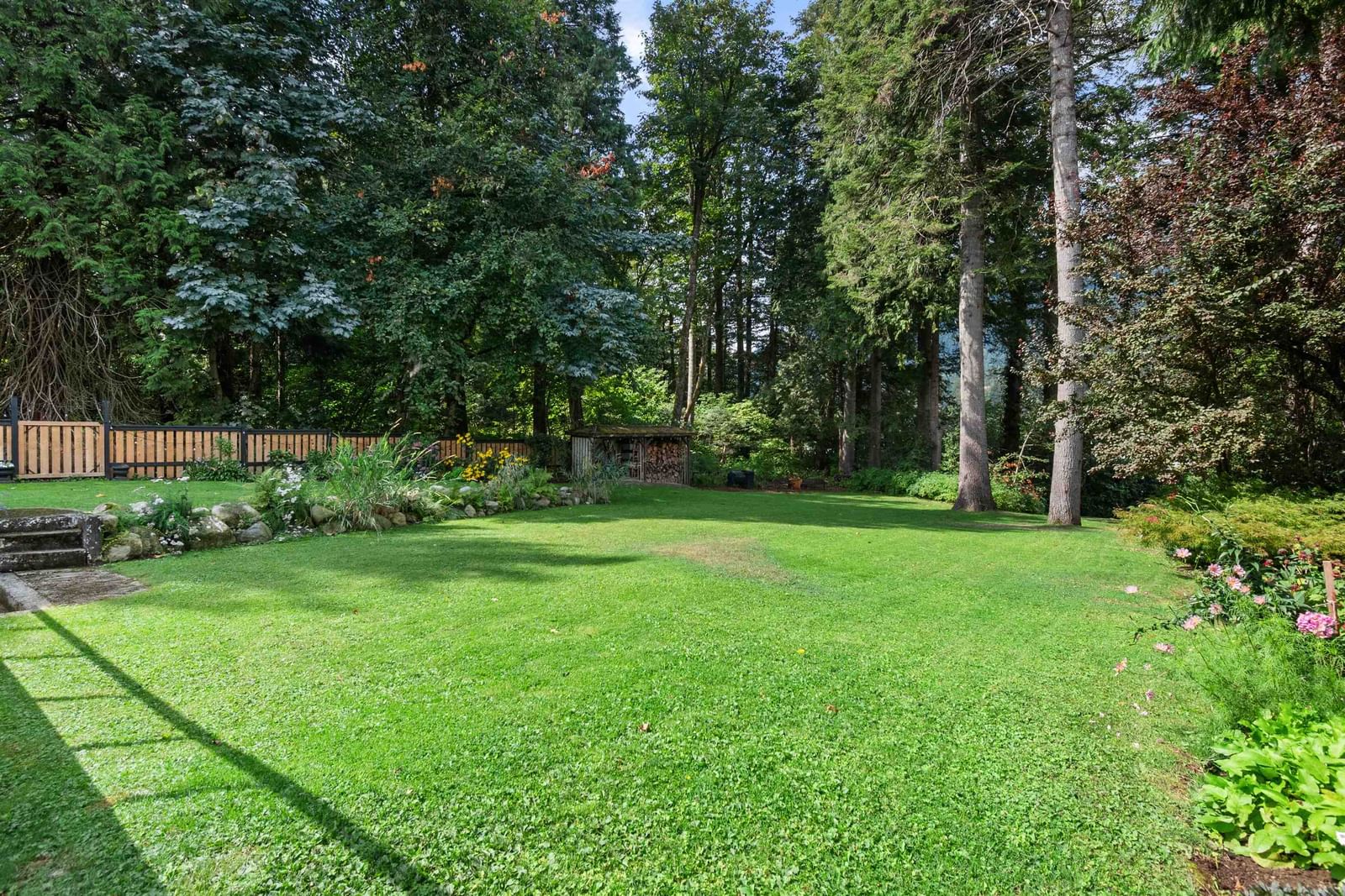 Listing Image 30