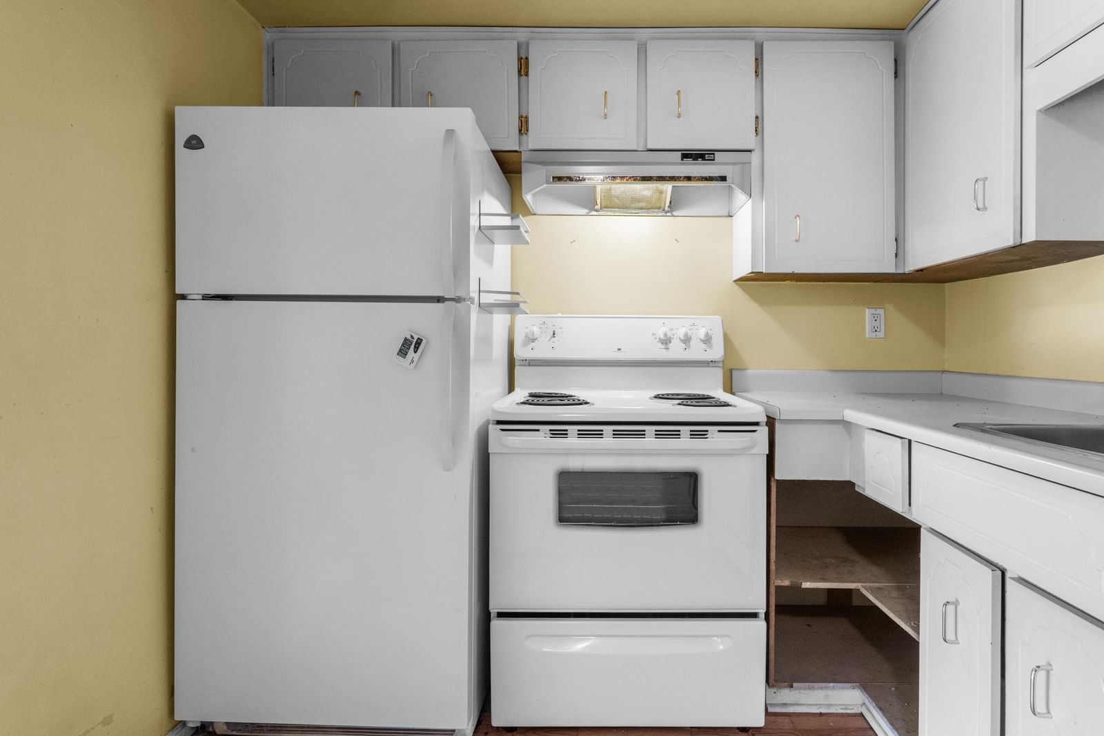 Listing Image 13