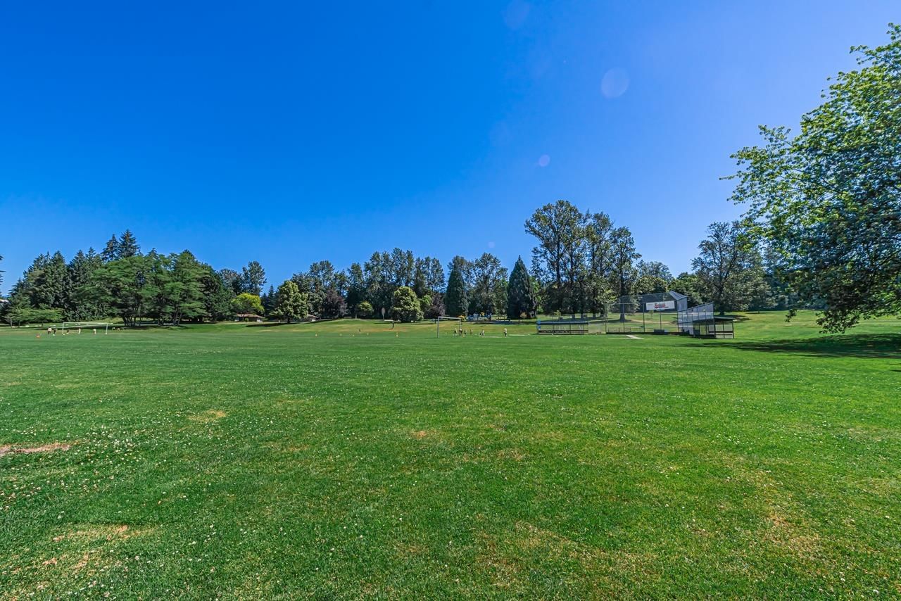 Listing Image 40
