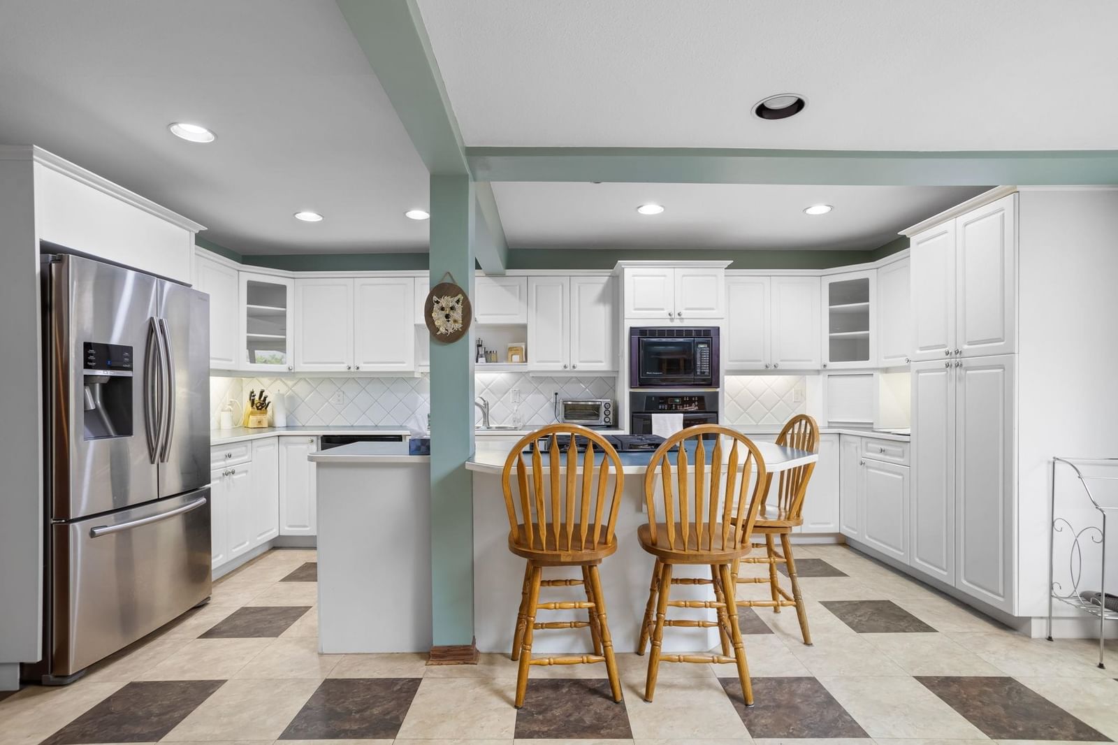 Listing Image 15