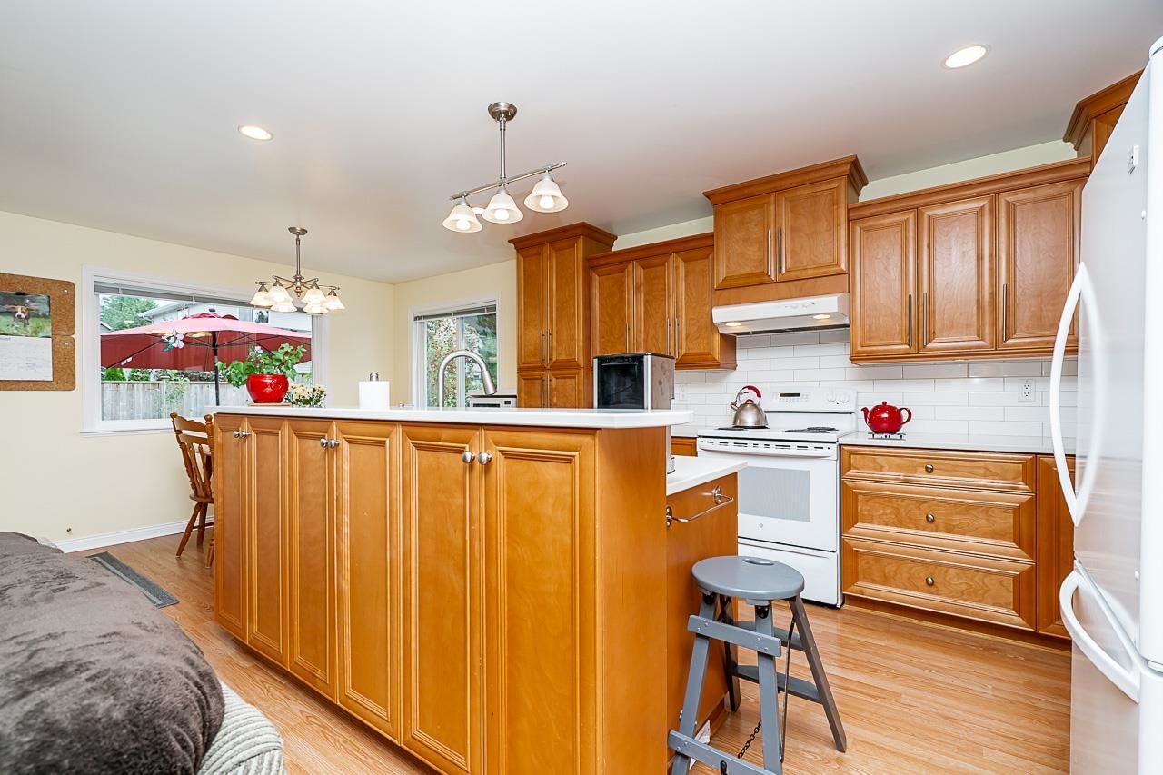 Listing Image 9