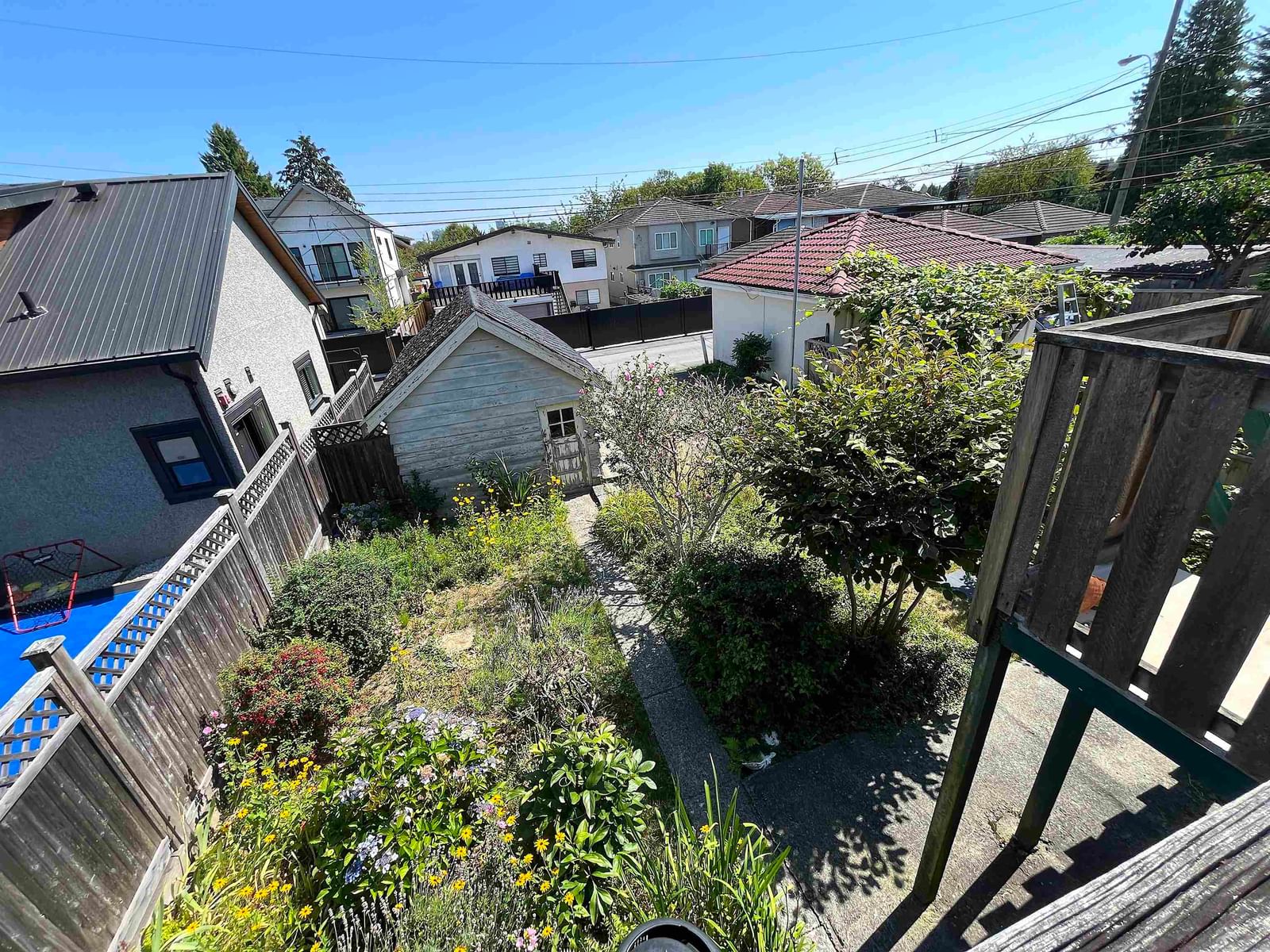 Listing Image 12