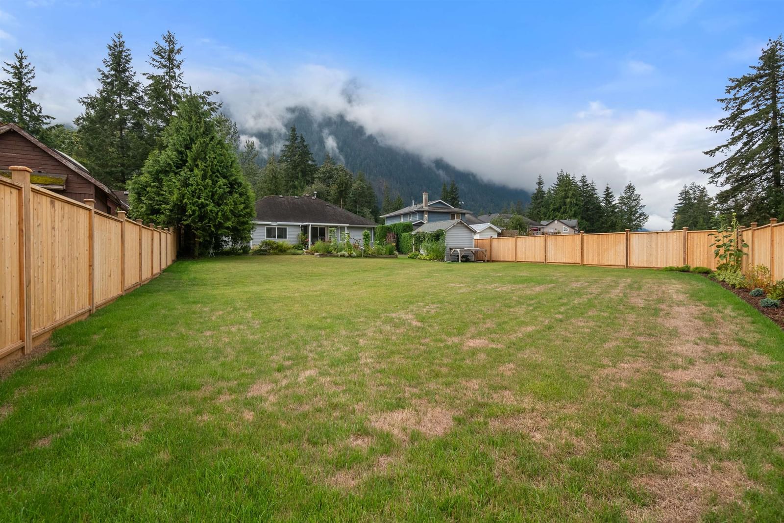 Listing Image 32