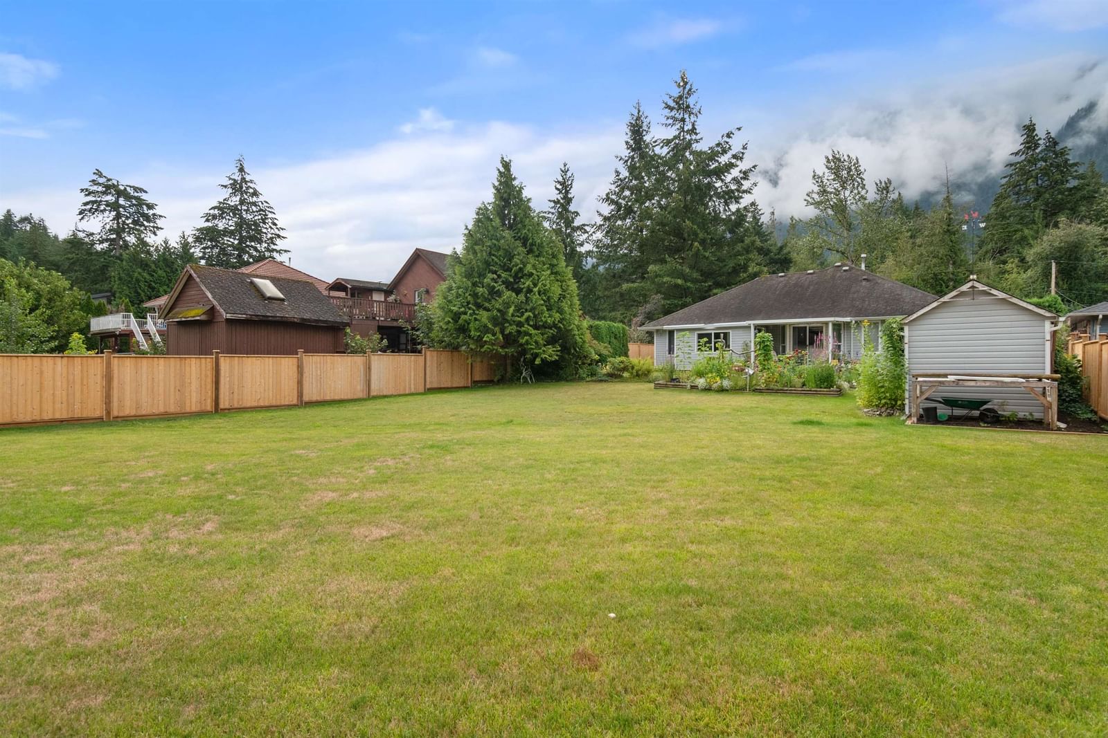 Listing Image 33