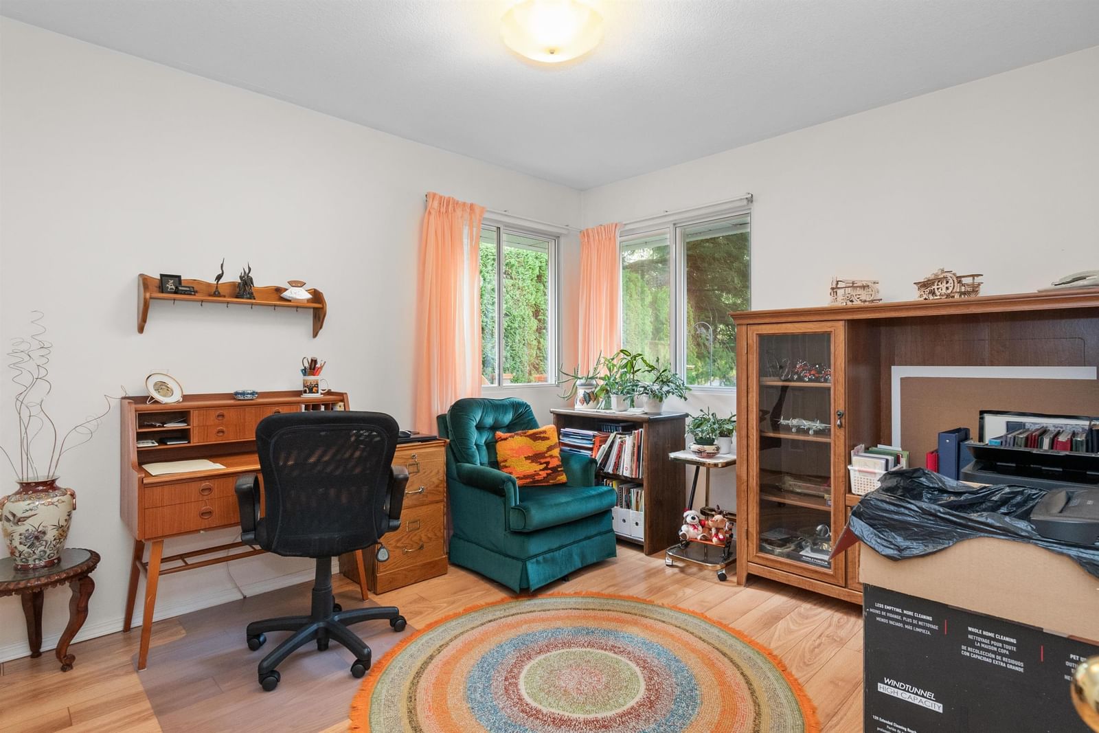 Listing Image 9