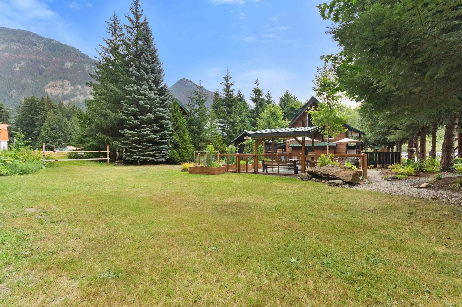 Listing Image 23