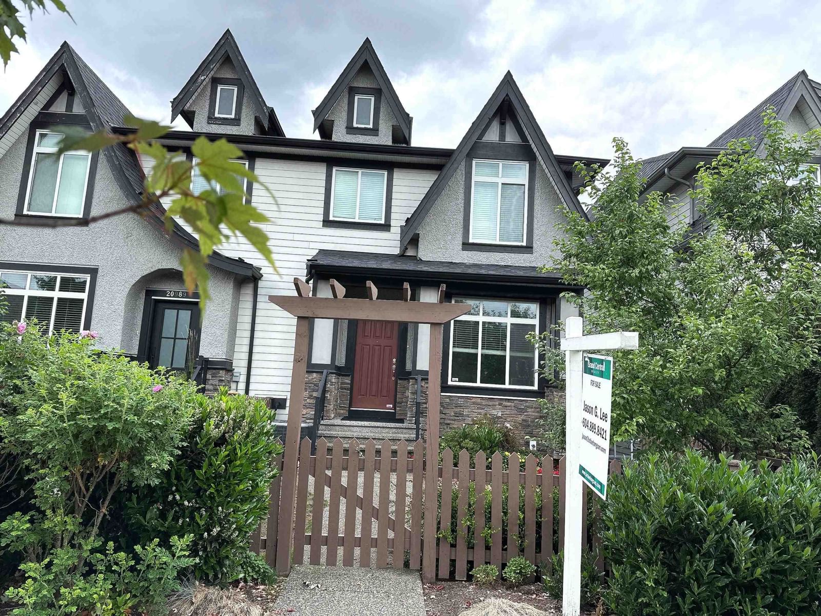Listing Image 19