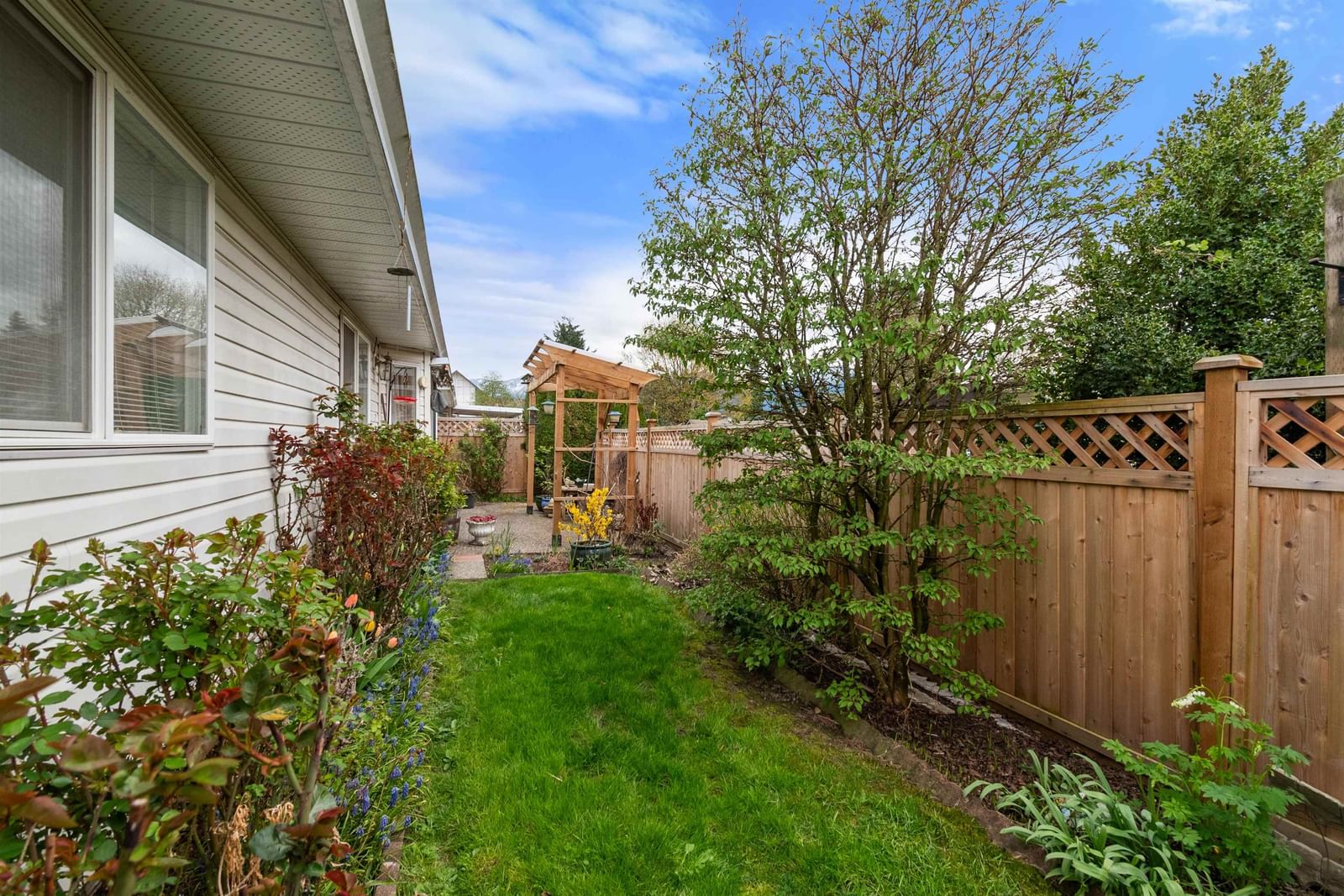 Listing Image 27