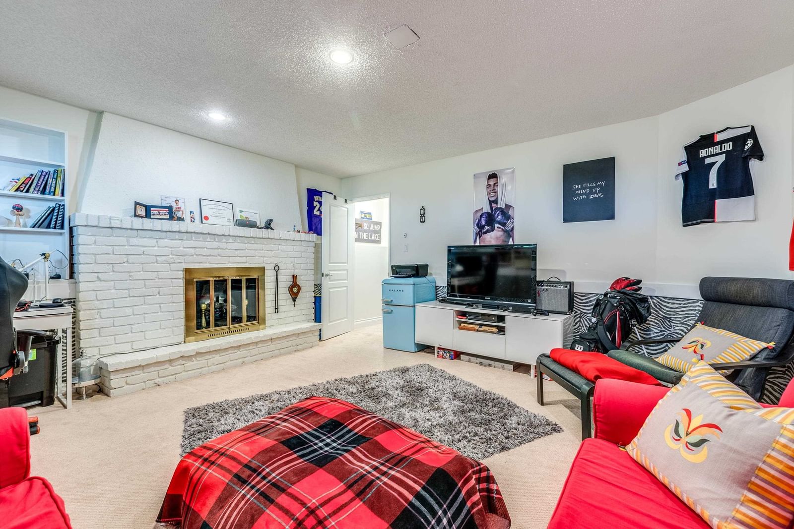 Listing Image 20