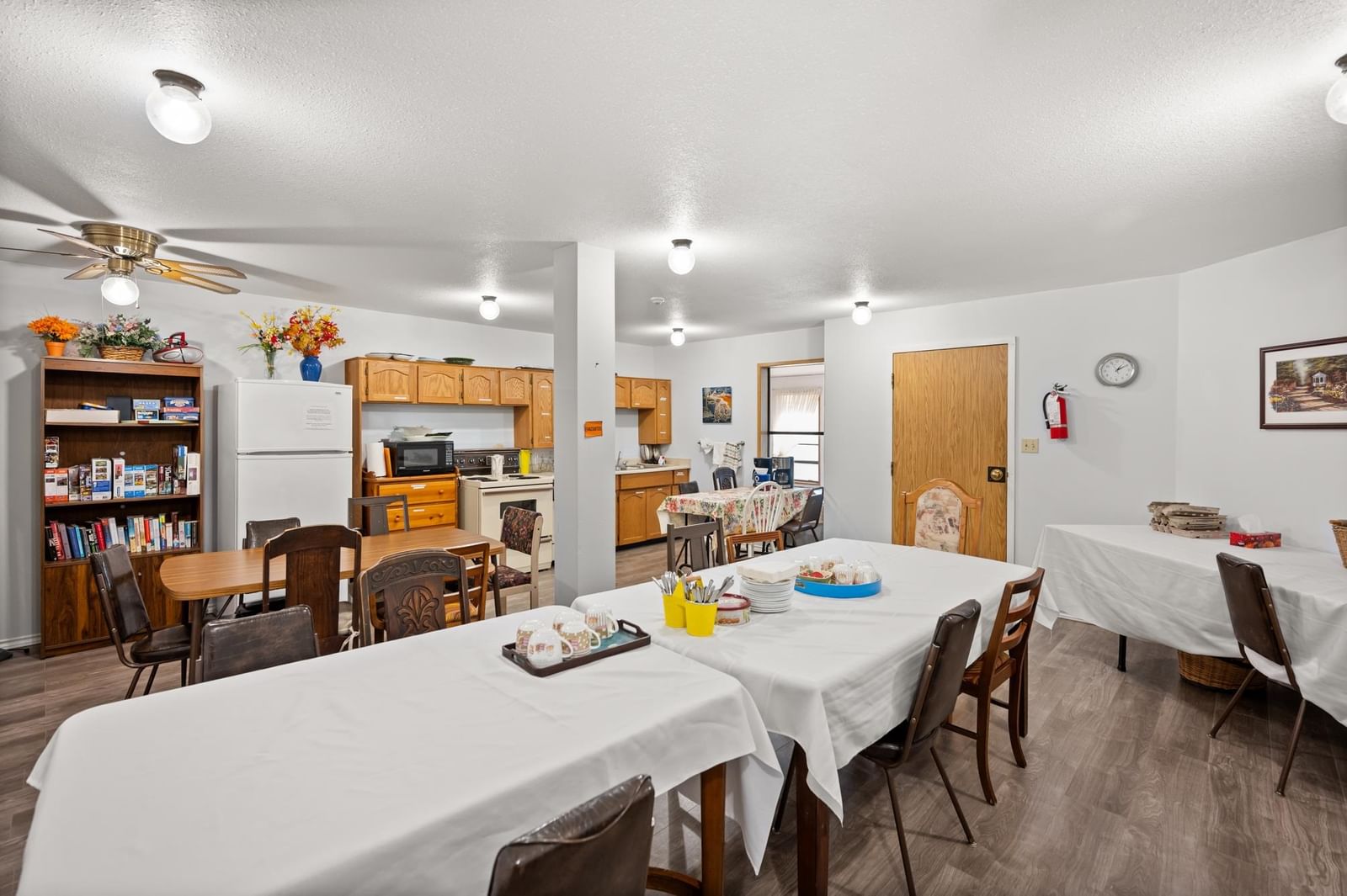 Listing Image 19