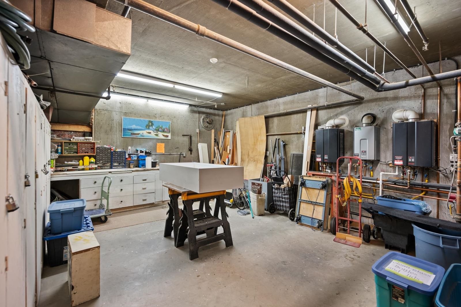 Listing Image 25