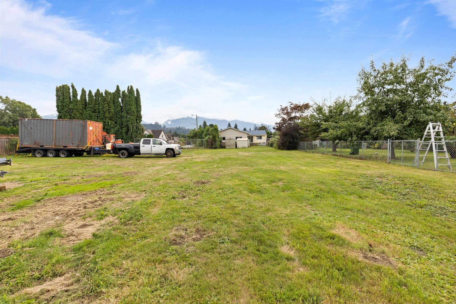 Listing Image 37