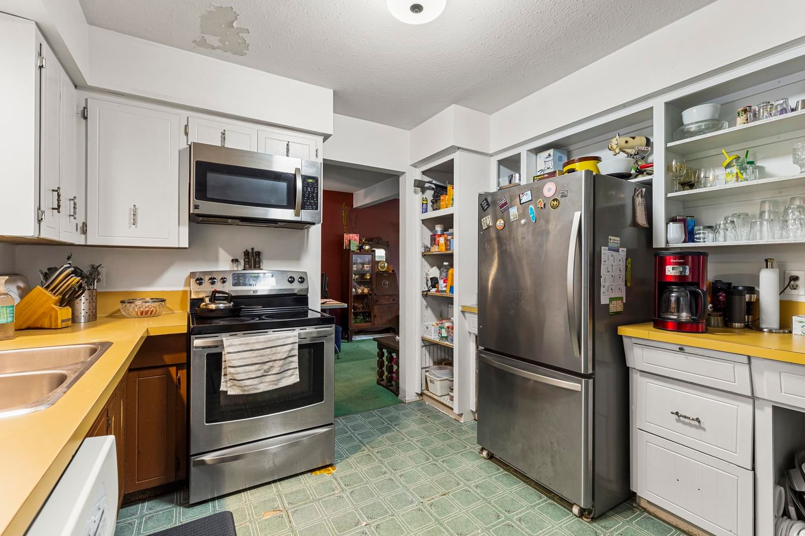 Listing Image 10