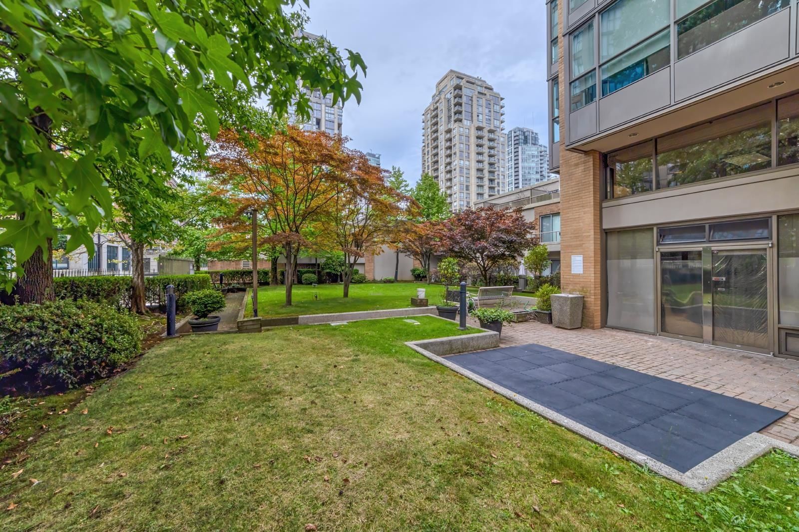 Listing Image 21