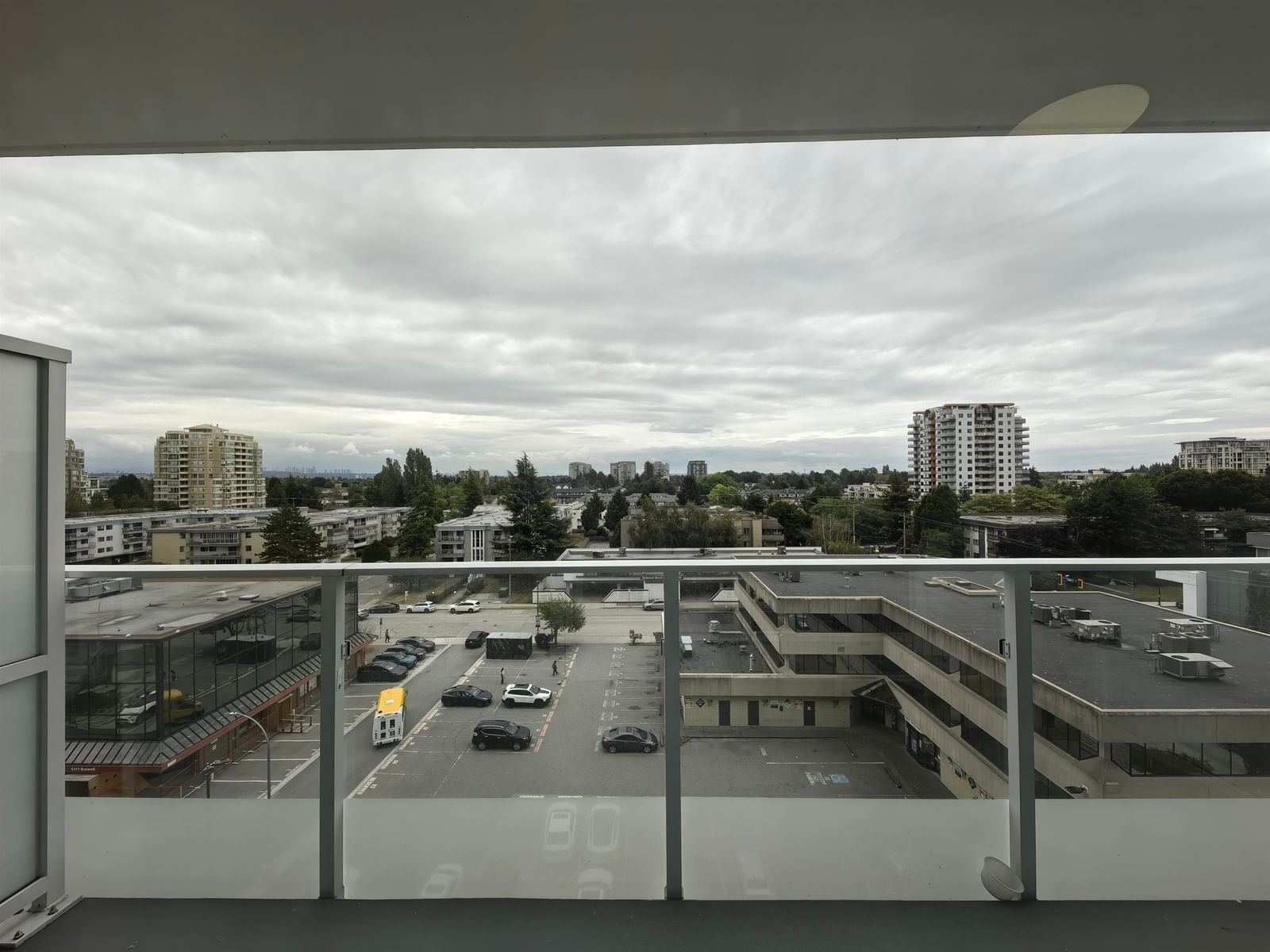 Listing Image 17