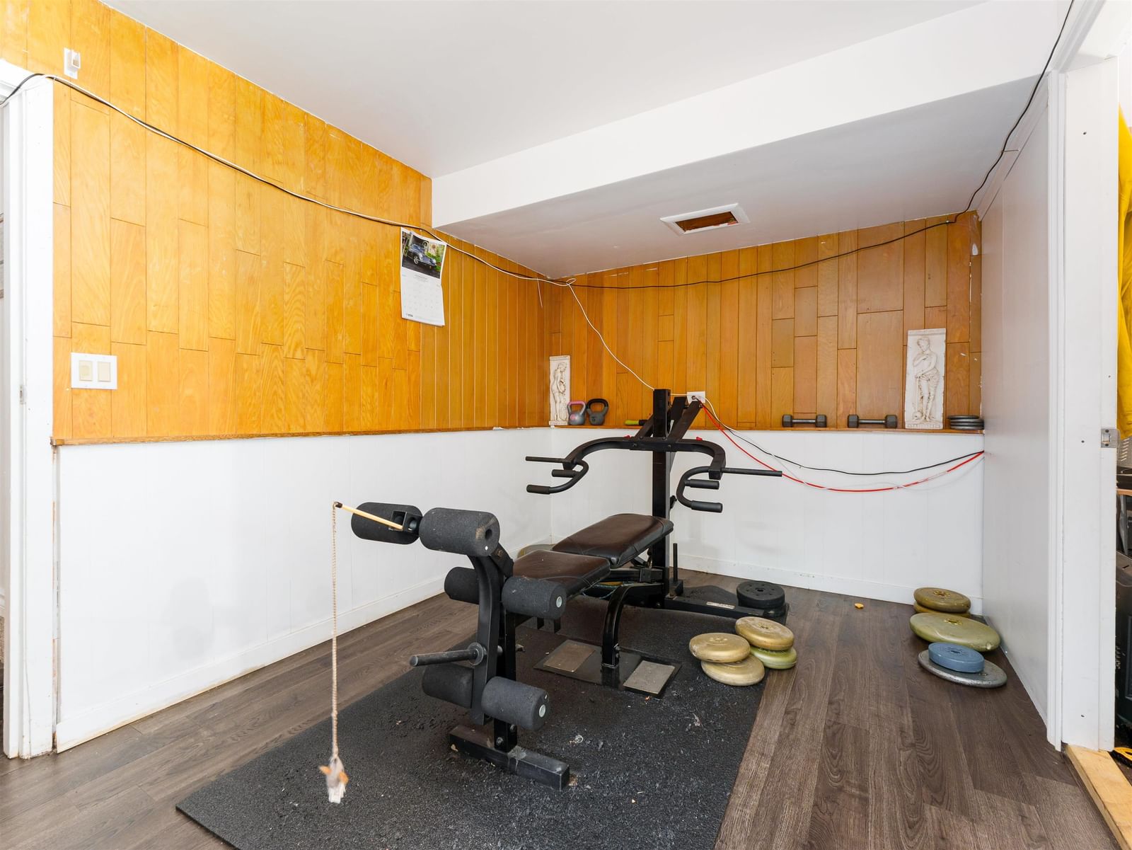 Listing Image 17