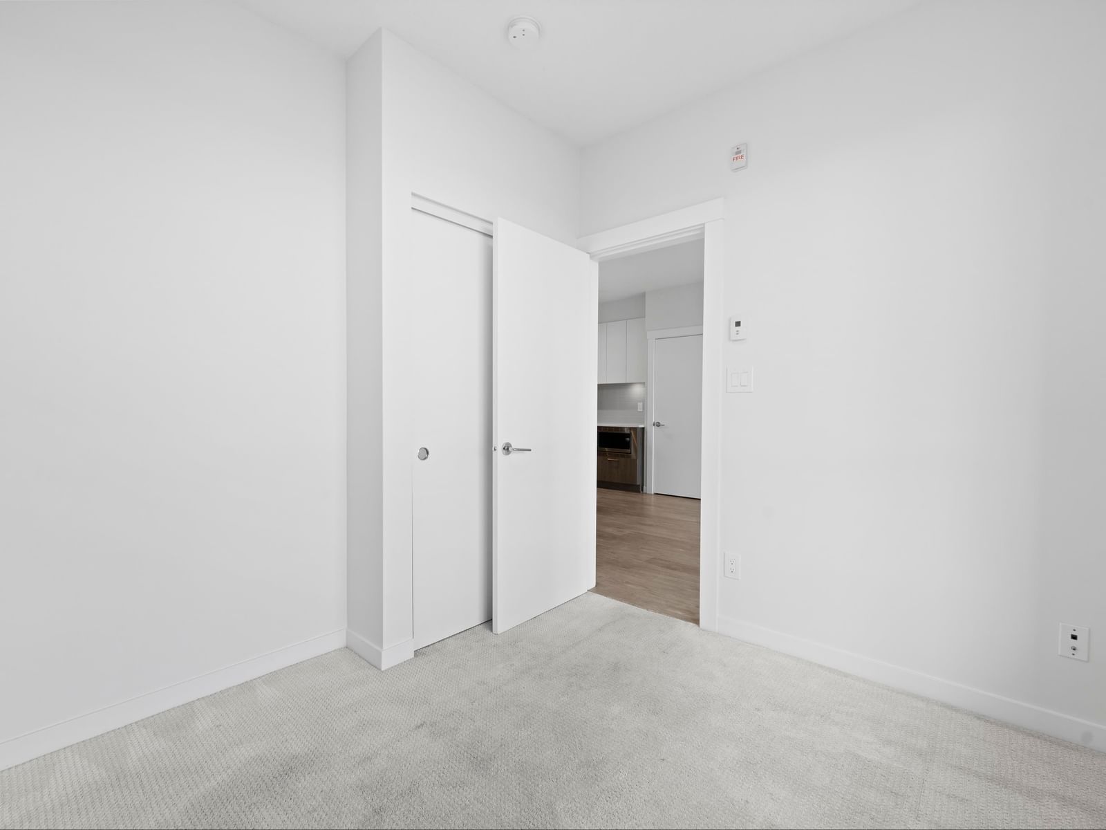 Listing Image 24