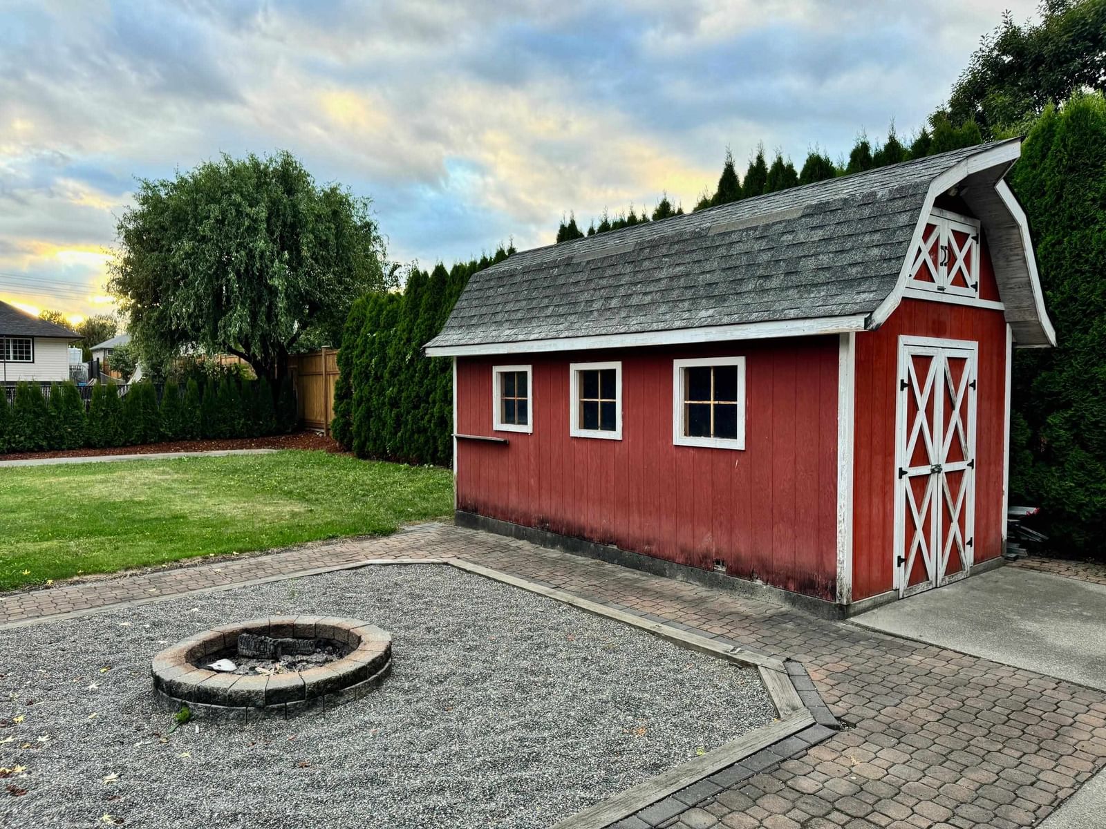 Listing Image 19