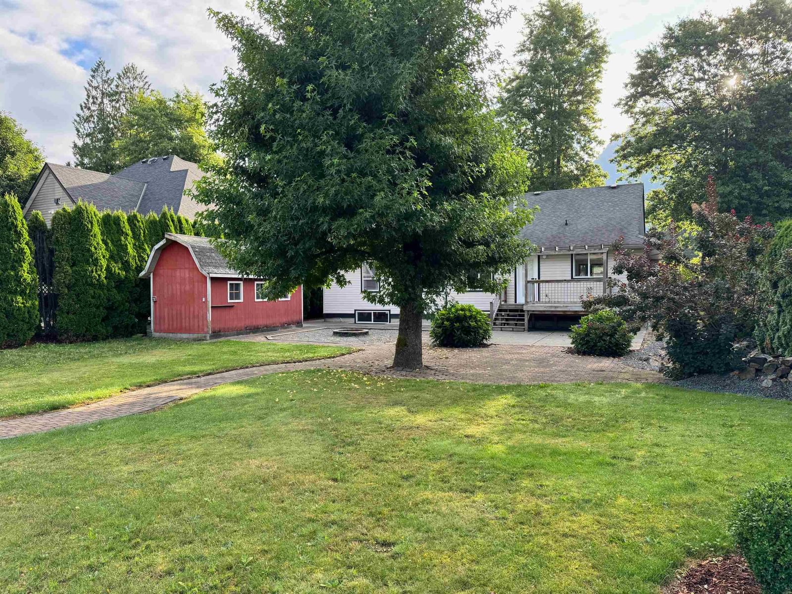 Listing Image 20