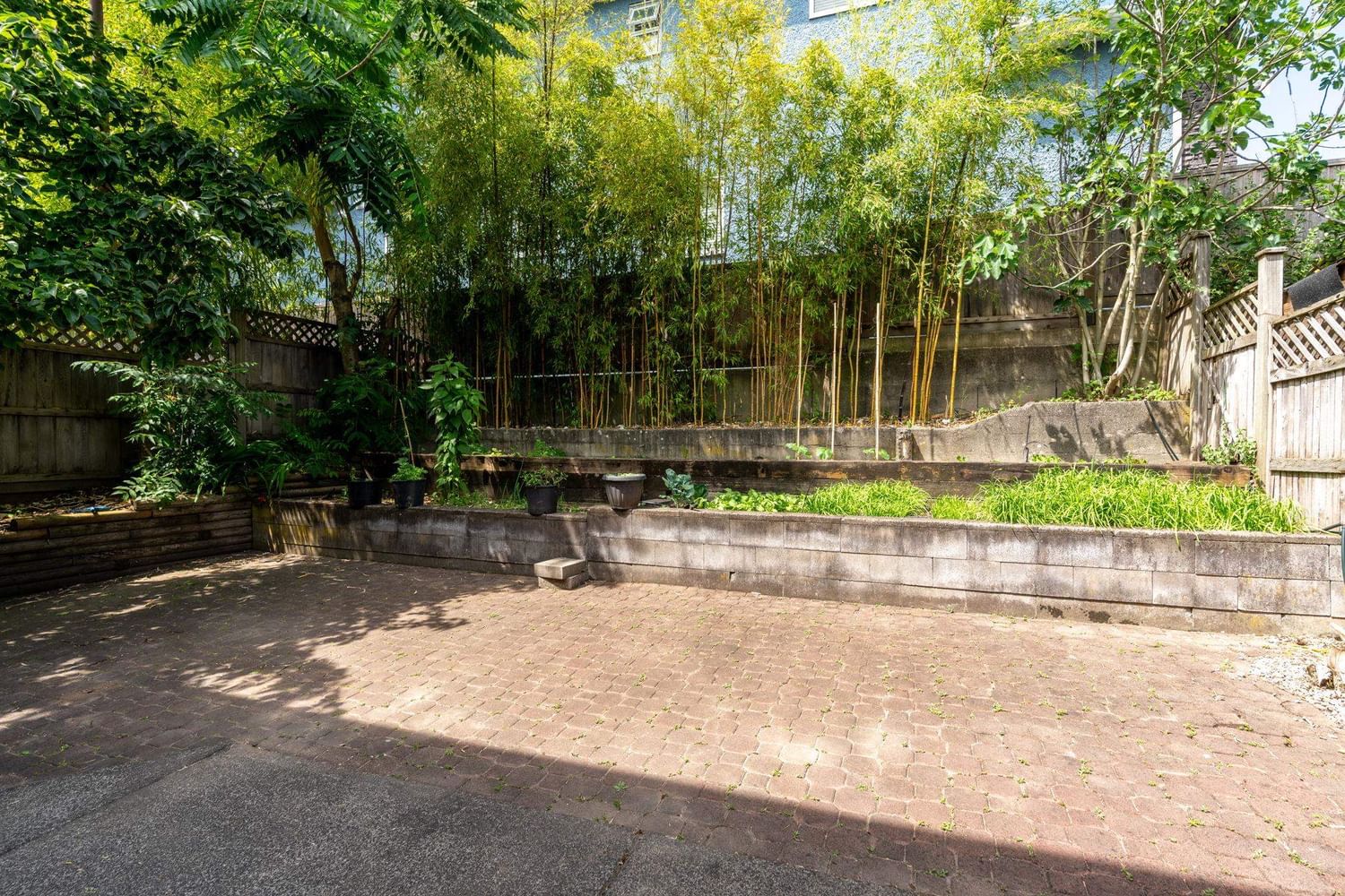 Listing Image 24