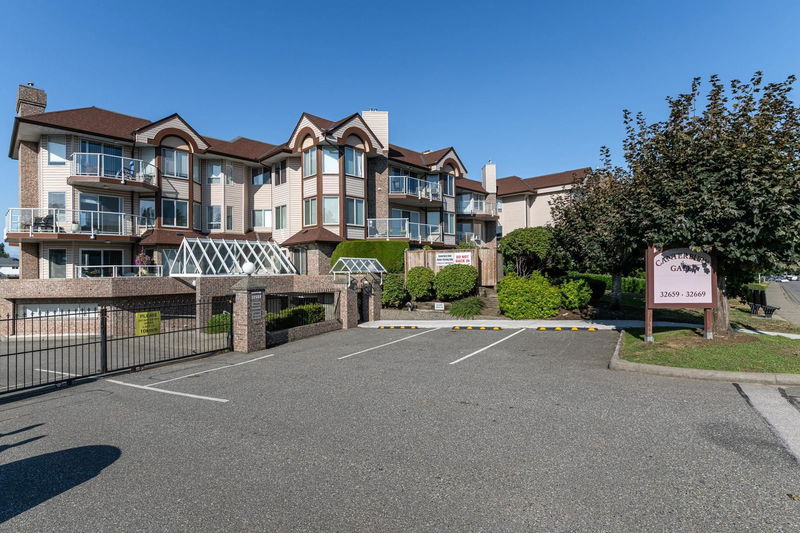 32669 George Ferguson Way #201, Abbotsford, British Columbia (MLS R2918819)