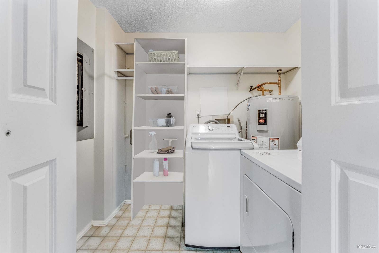 Listing Image 9